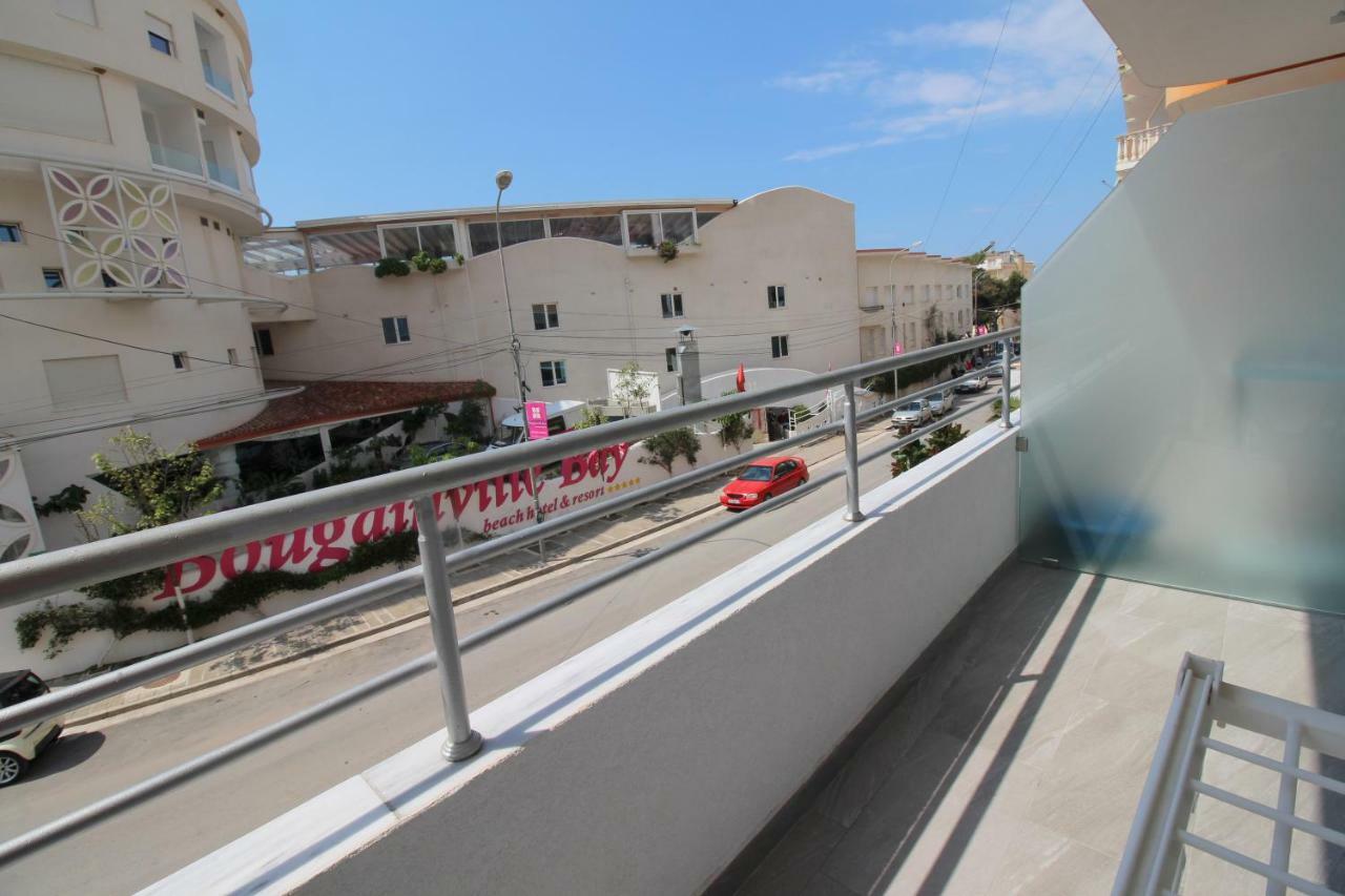 Edina By Hp Hotel Sarandë Exteriör bild