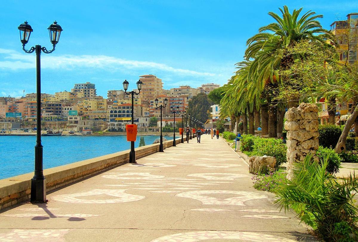 Edina By Hp Hotel Sarandë Exteriör bild